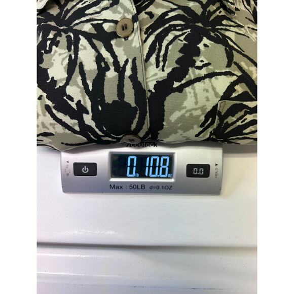 Harve Benard Women’s Long Sleeve Collared Button Down Blouse, Green, size 12 - Picture 9 of 9